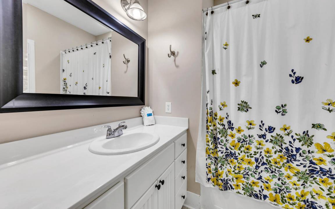 Photo of Bathroom in Seacrest