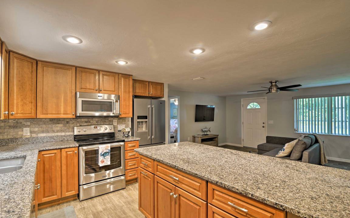 Photo of Kitchen in Yankeetown