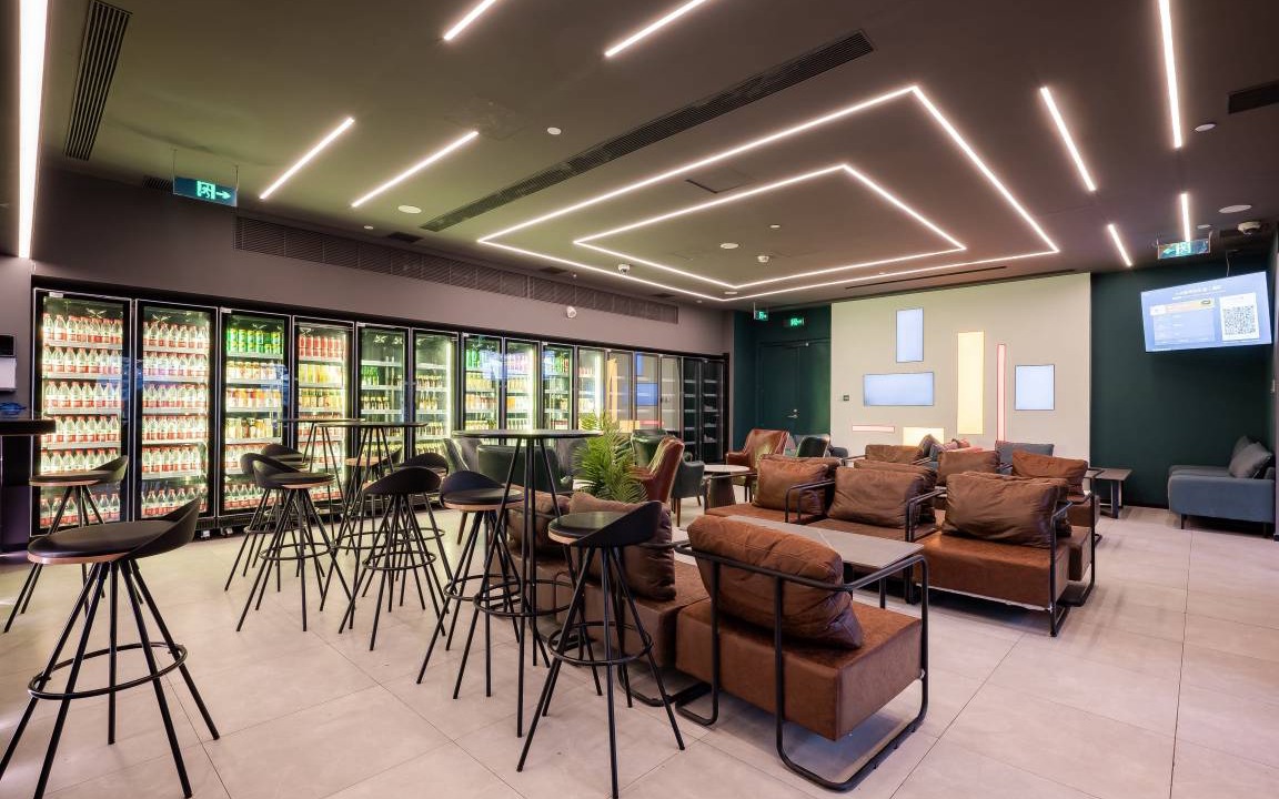 Photo of Livingroom in Downtown Shanghai