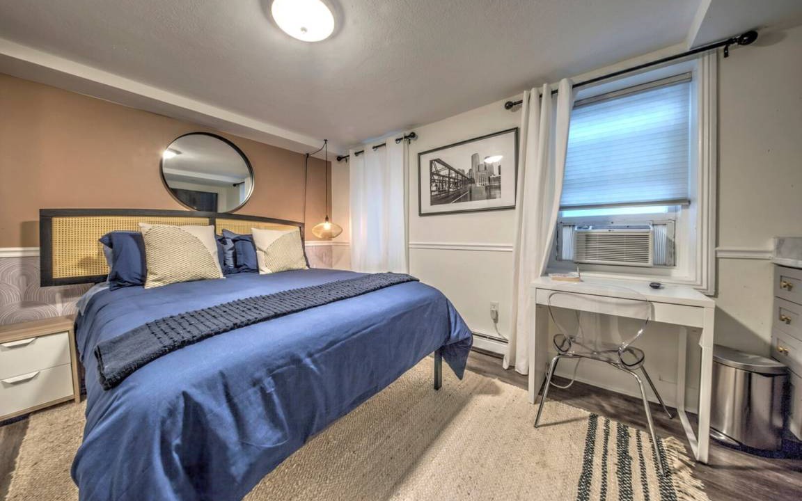 Photo of Bedroom in Shawmut