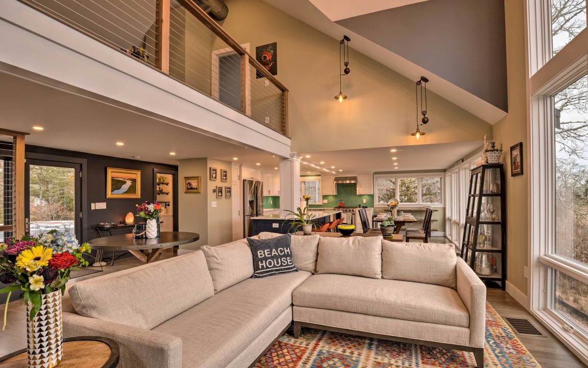 Photo of Livingroom in Hyannis