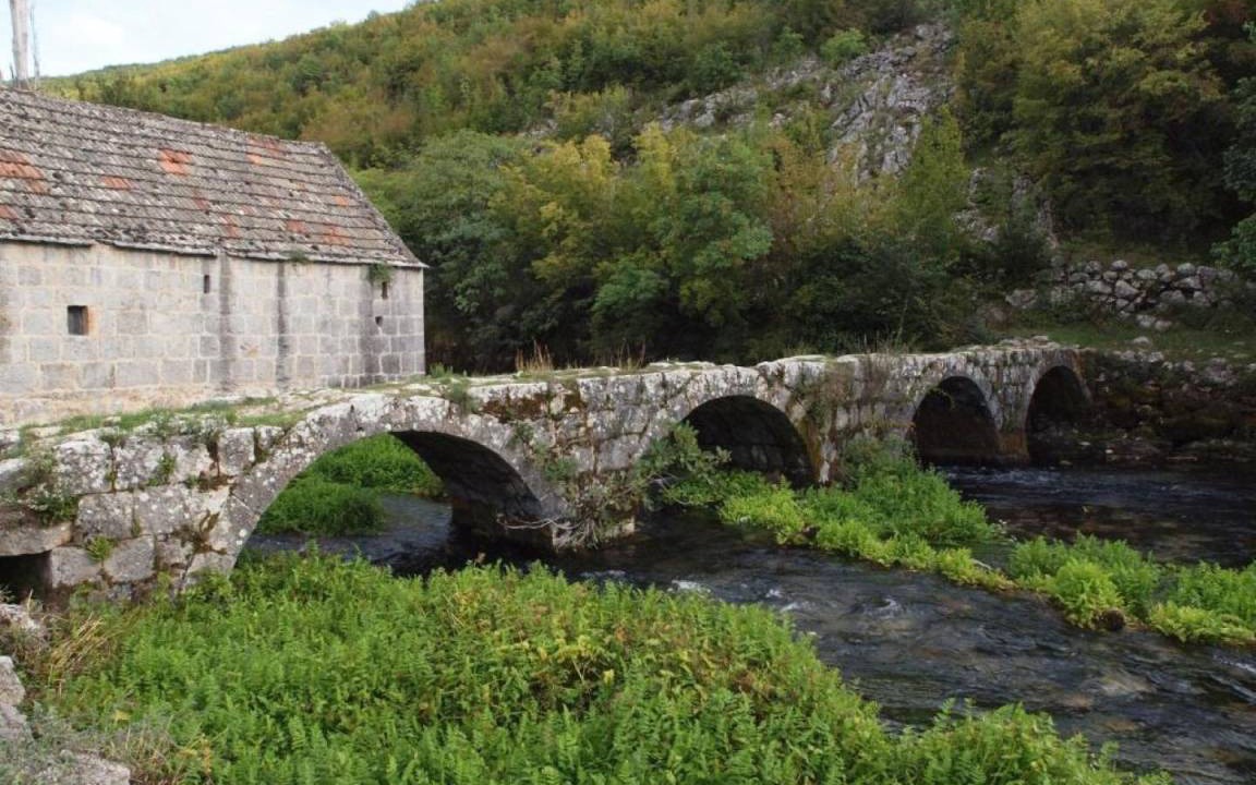 Photo of Buildings in Trilj