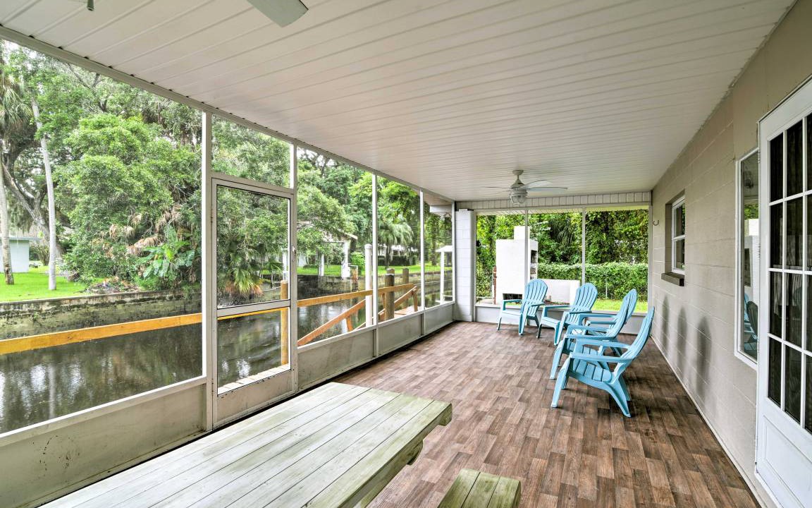 Photo of Patio Balcony in Yankeetown