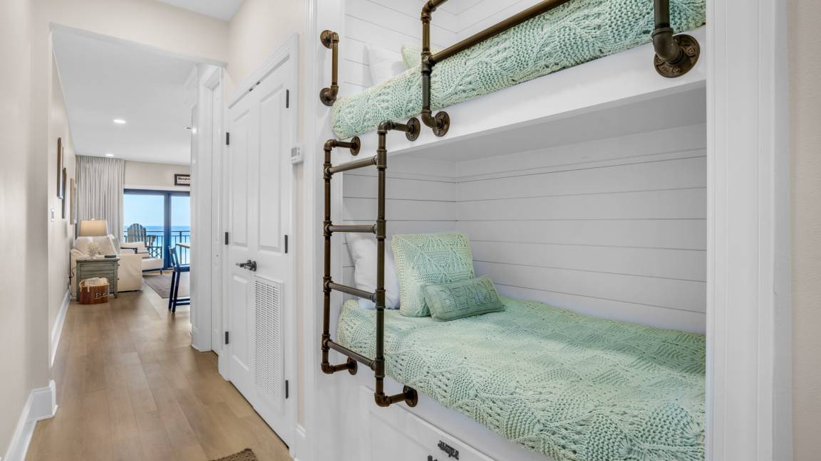 Photo of Bedroom in Seagrove Beach