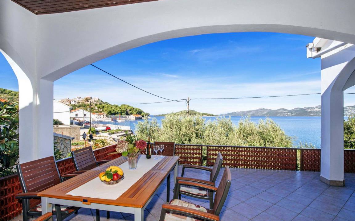 Photo of Patio Balcony in Komoseva