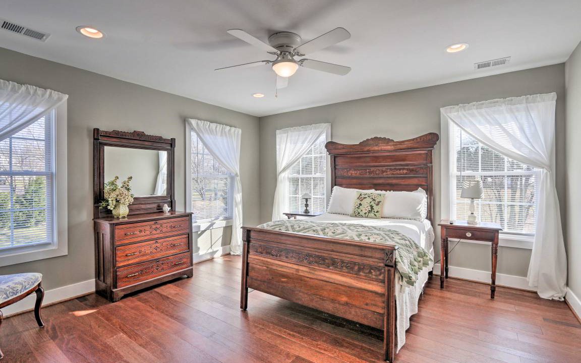 Photo of Bedroom in Lovettsville
