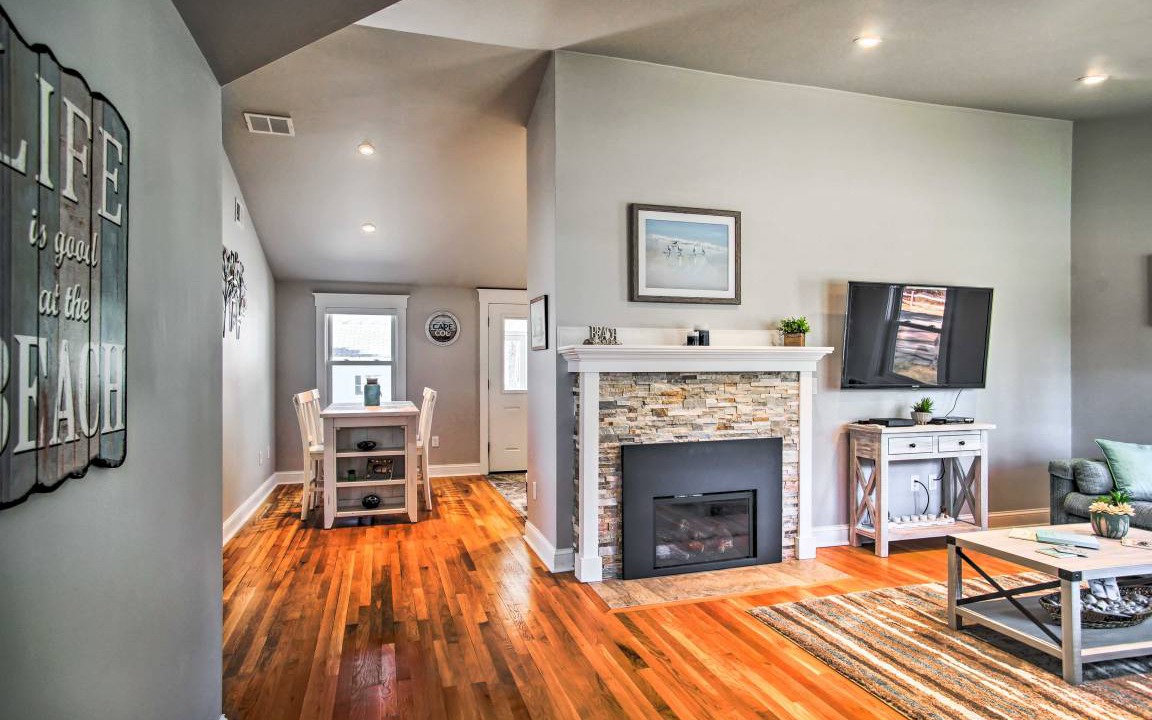 Photo of Livingroom in Buzzards Bay