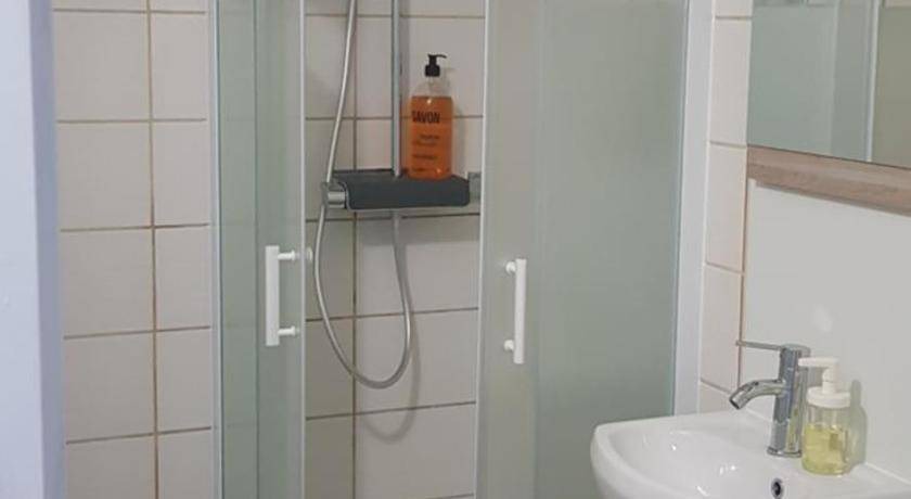 Photo of Bathroom in Pleslin-Trigavou