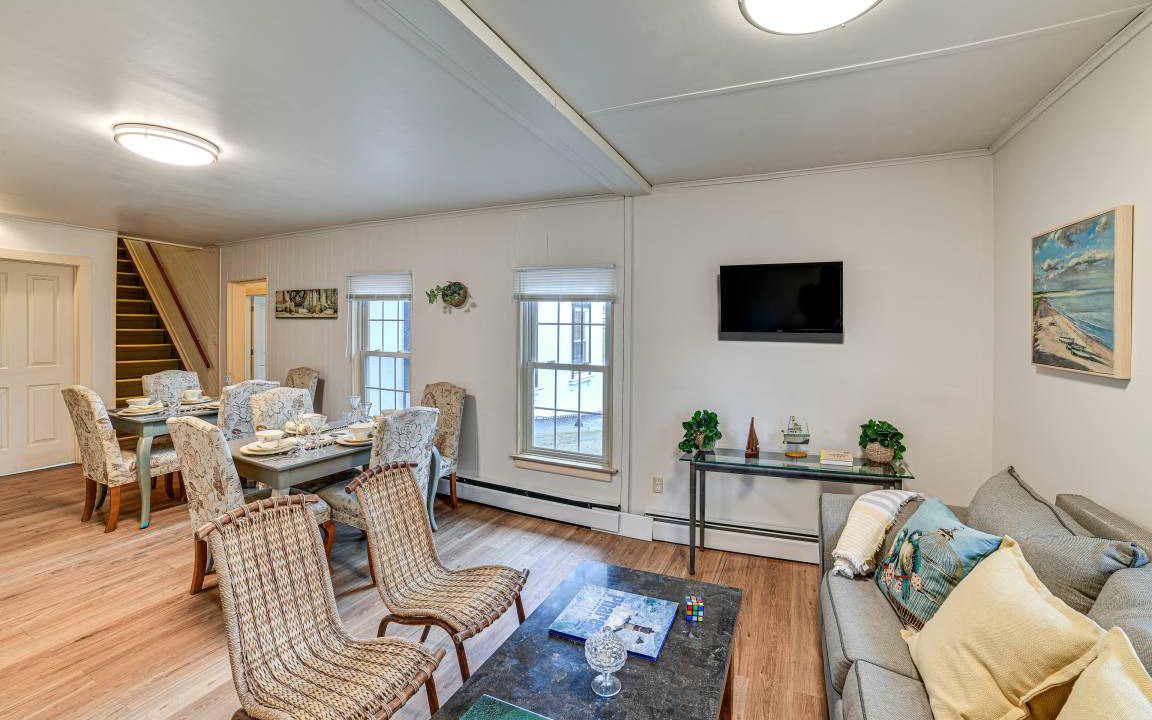 Photo of Livingroom in Owego