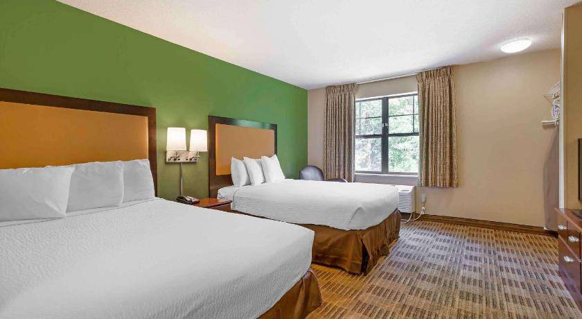 Photo of Bedroom in Lexington Park