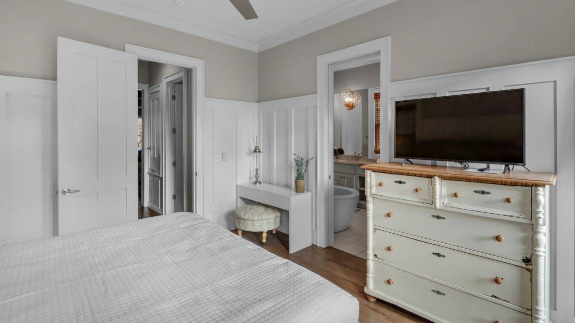 Photo of Bedroom in SeaNest Village