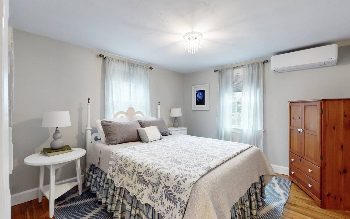 Photo of Bedroom in West Harwich