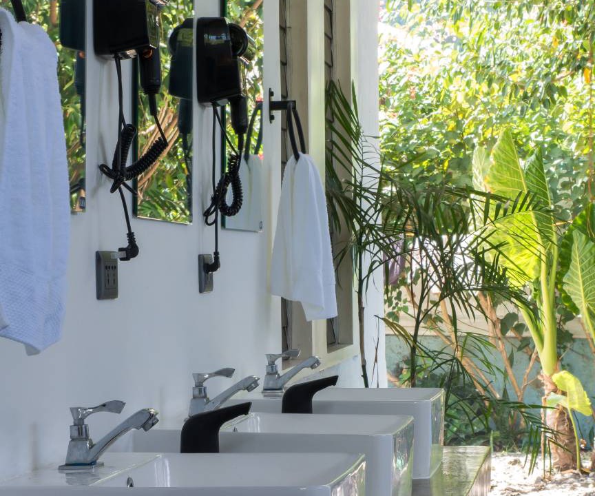 Photo of Bathroom in Basdiot