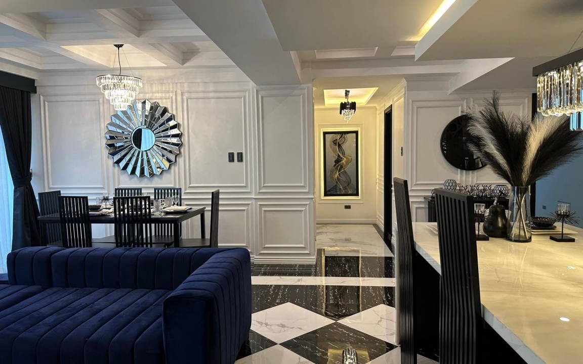 Photo of Livingroom in Downtown