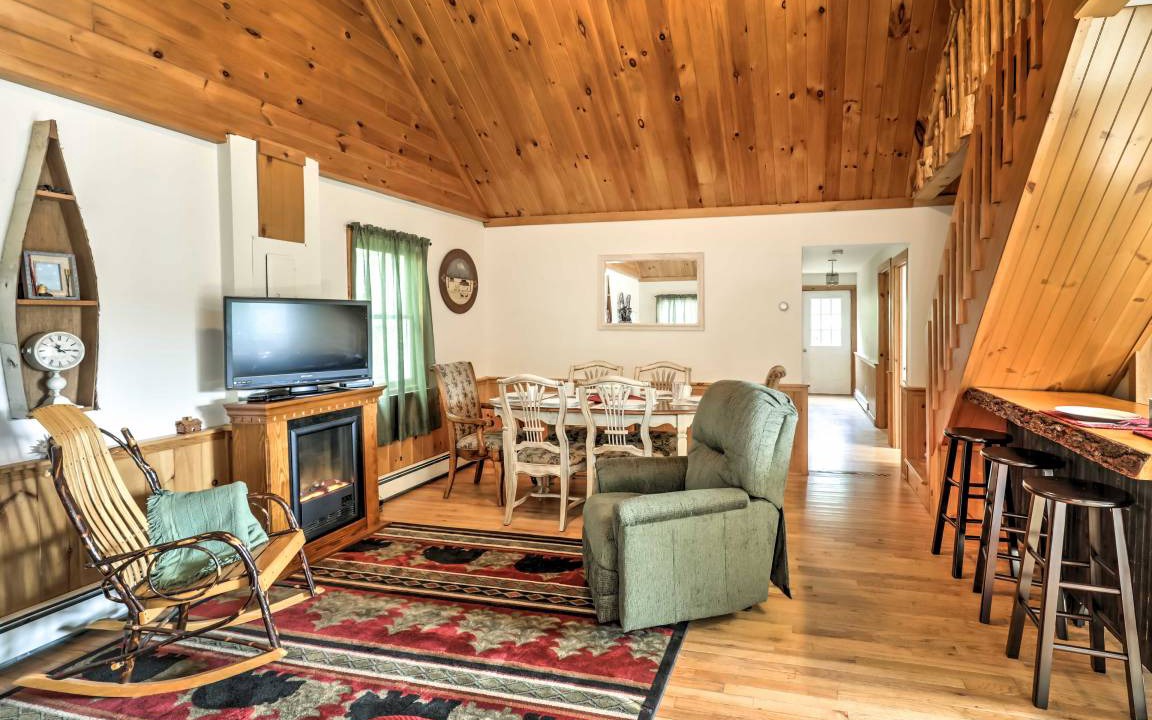 Photo of Livingroom in North Creek