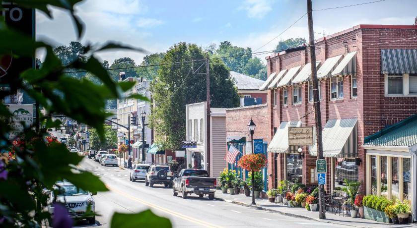 Photo of Others in Lewisburg