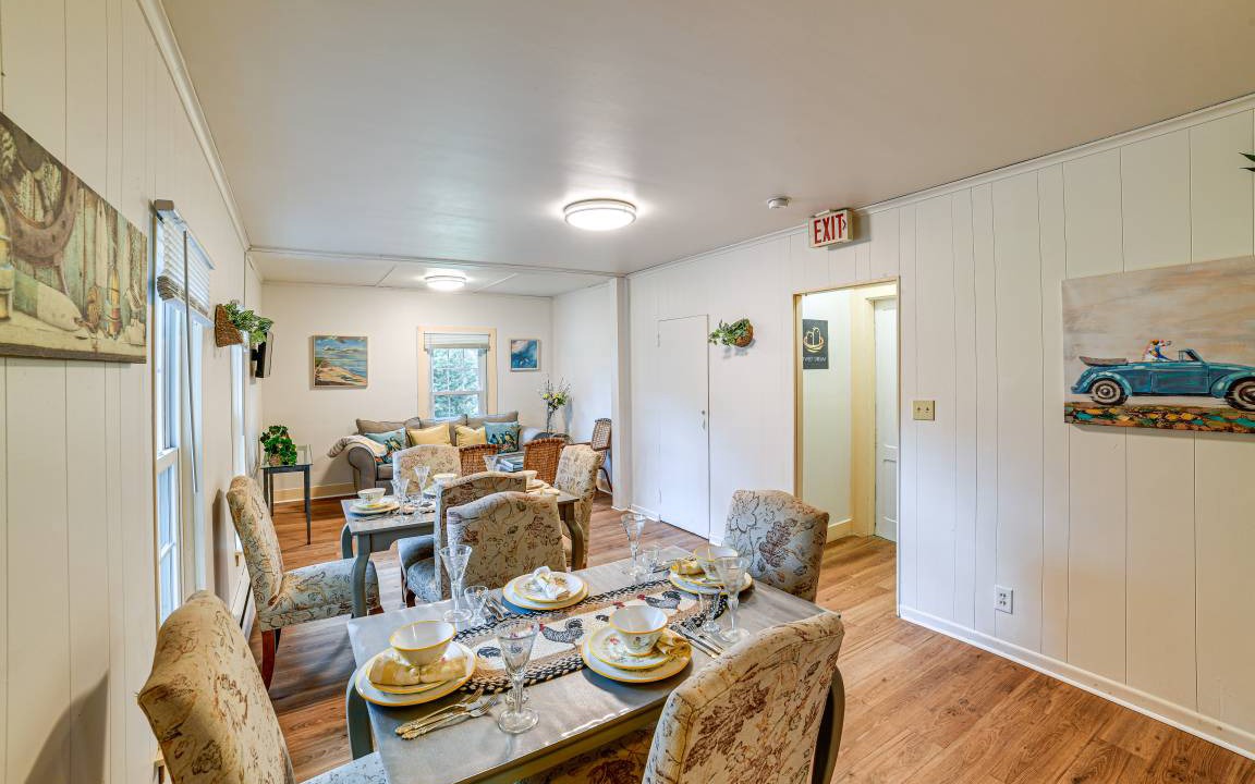 Photo of Livingroom in Owego