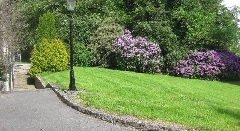 Photo of Others in Mohill