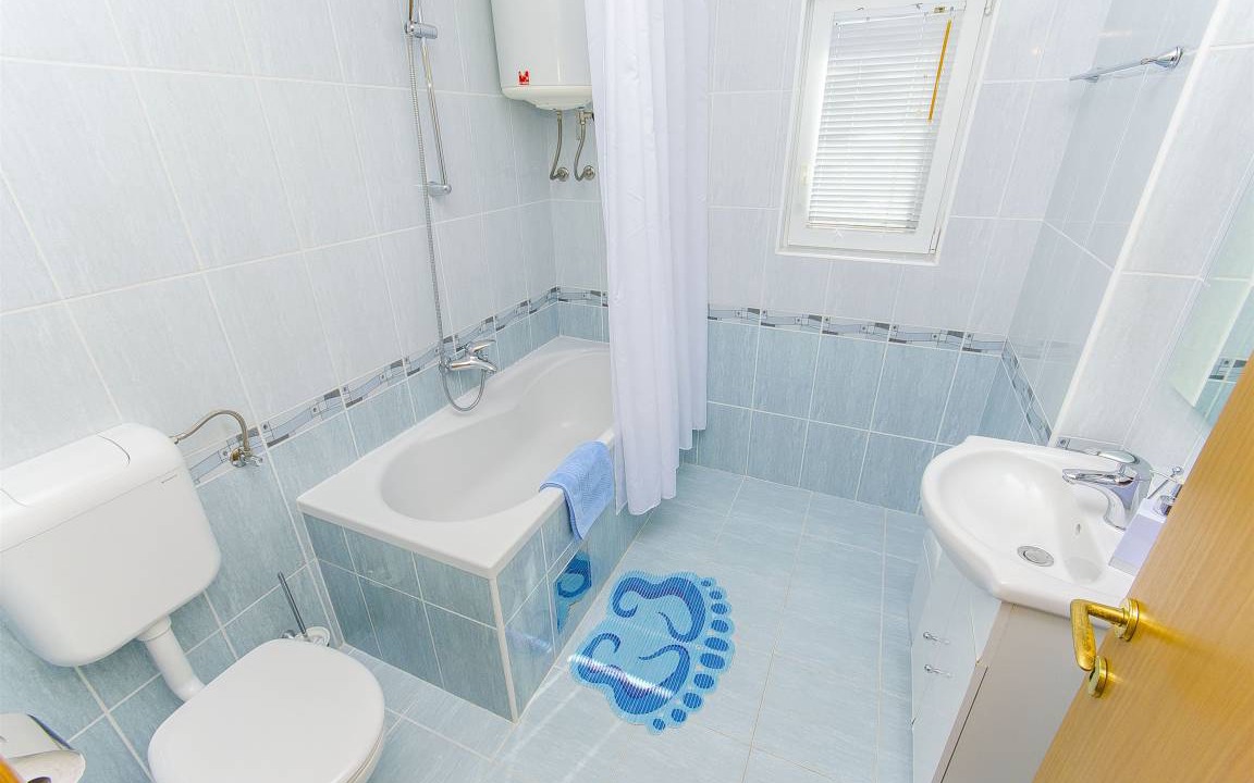 Photo of Bathroom in Podgora