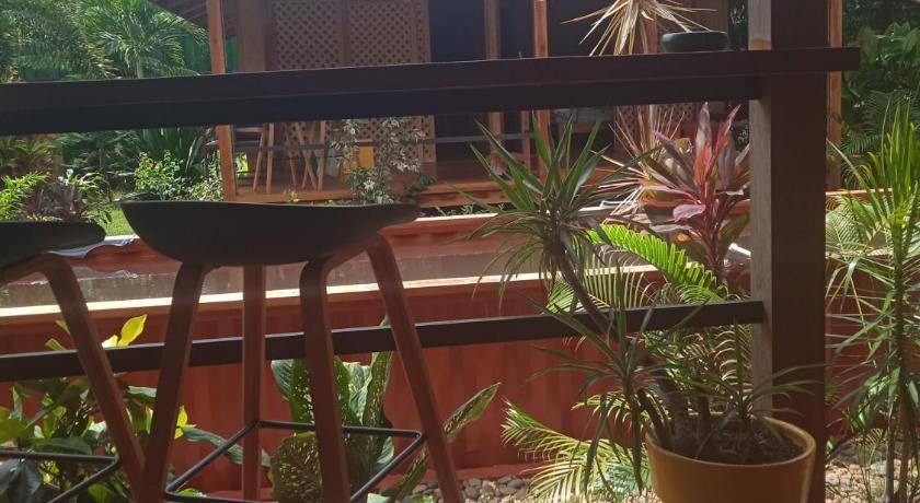 Photo of Patio Balcony in Puerto Princesa City Centre