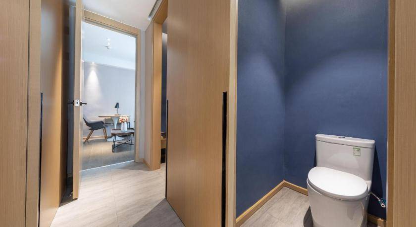 Photo of Bathroom in Yuanzhou