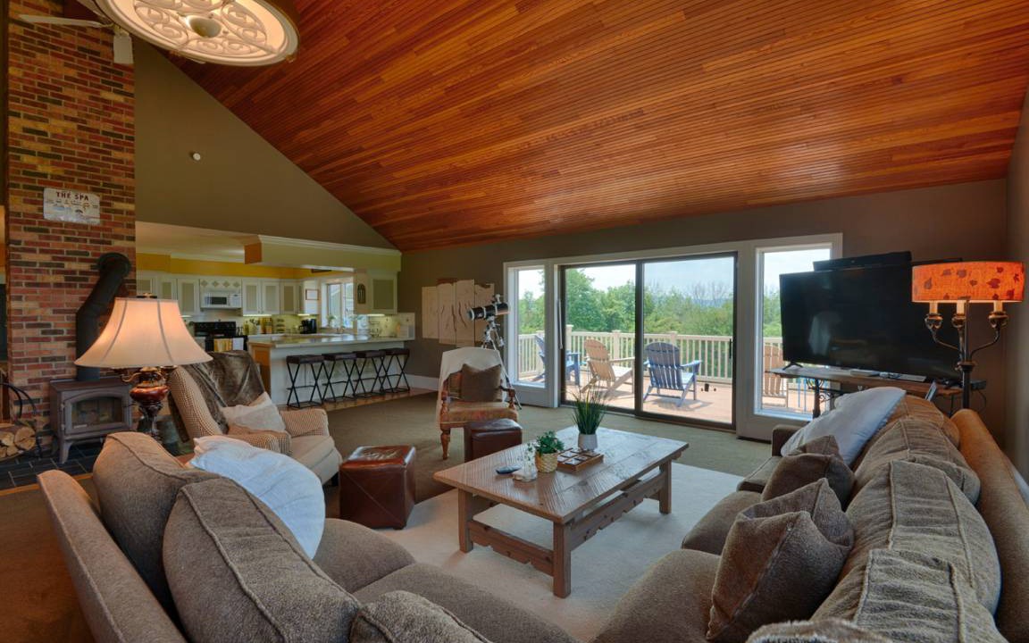 Photo of Livingroom in Tully