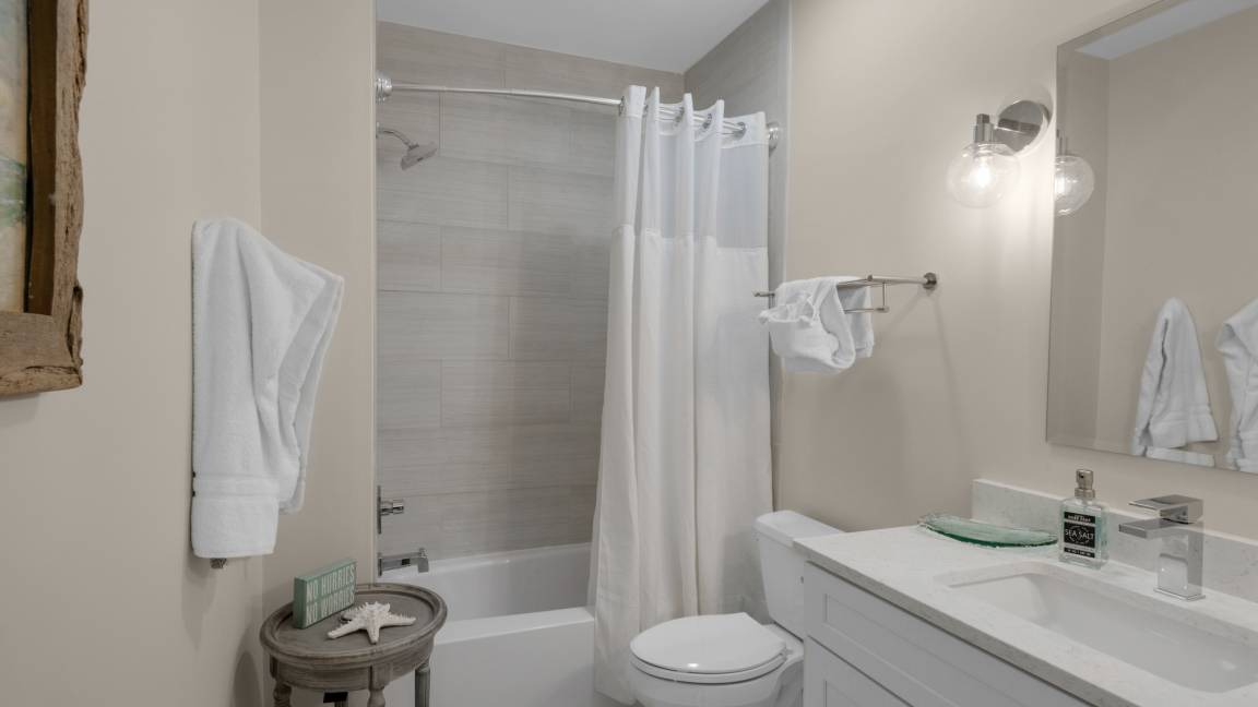 Photo of Bathroom in Seagrove Beach