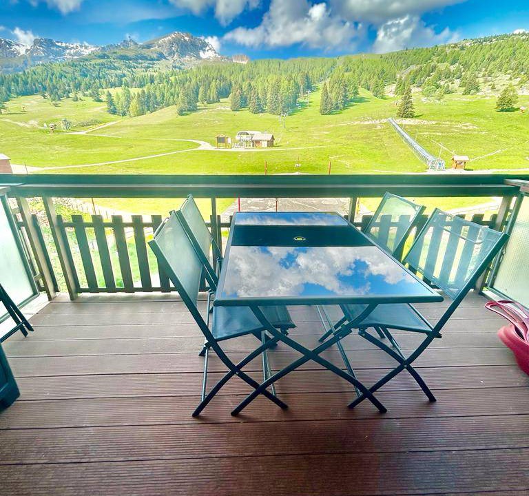 Photo of Patio Balcony in Saint-Etienne-en-Devoluy