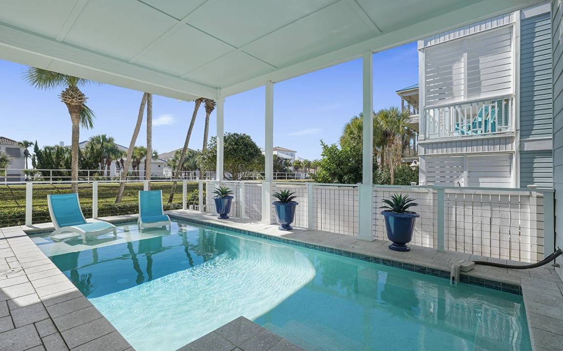 Photo of Patio Balcony in Crystal Shores