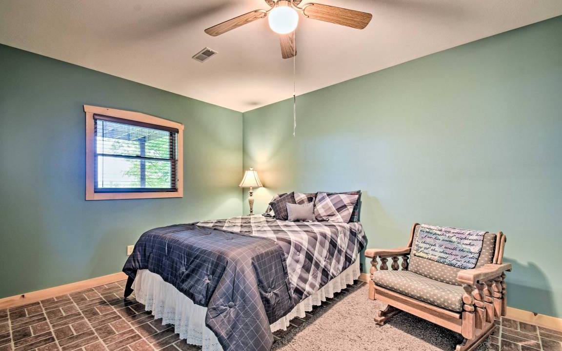 Photo of Bedroom in Shipshewana
