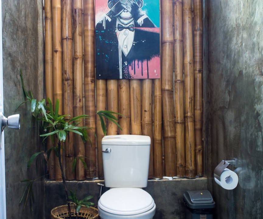 Photo of Bathroom in Basdiot