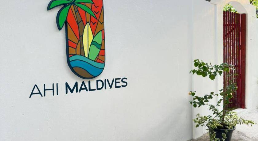 Photo of Others in Omadhoo
