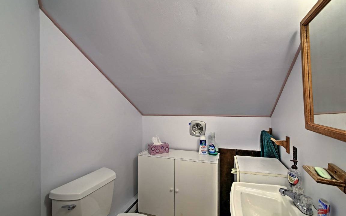 Photo of Bathroom in Hunter
