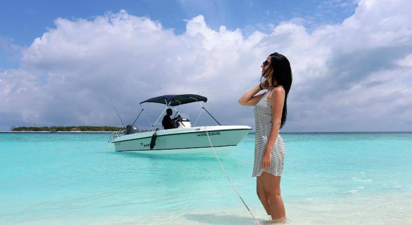 Photo of Others in Dharavandhoo
