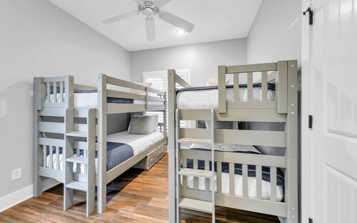 Photo of Bedroom in Seacrest