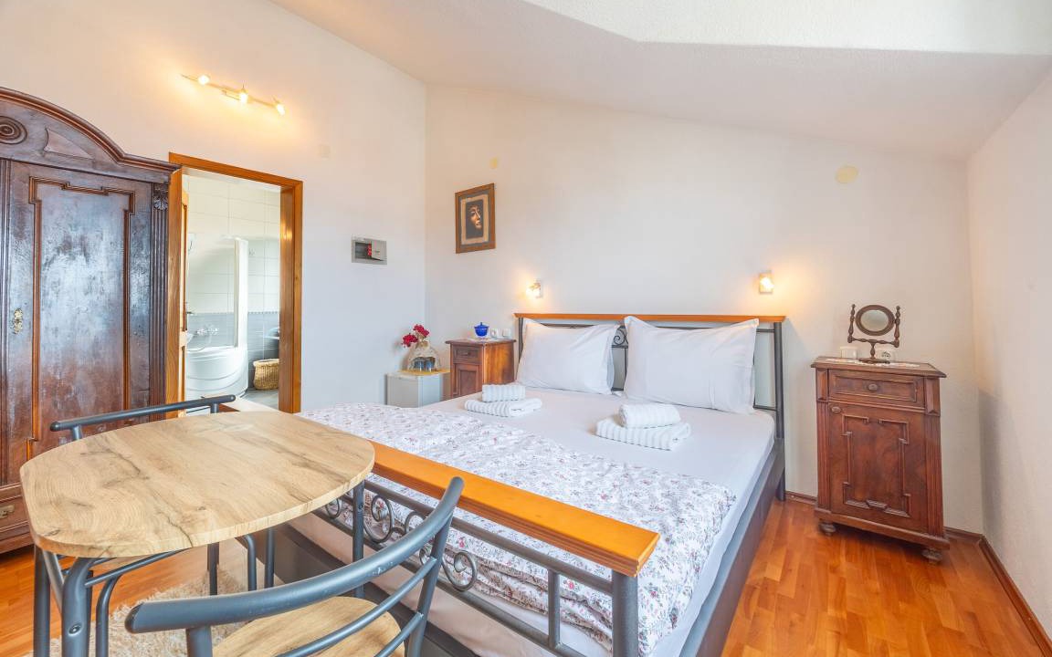 Photo of Bedroom in Bol