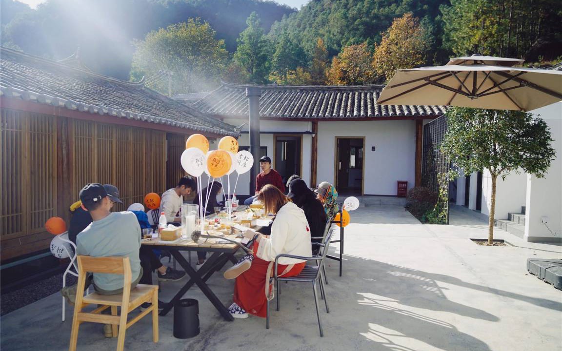 Photo of Others in Yulong