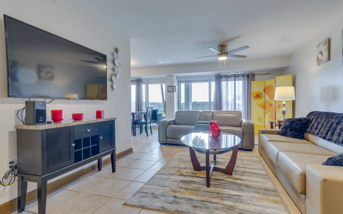 Photo of Livingroom in Pensacola Beach