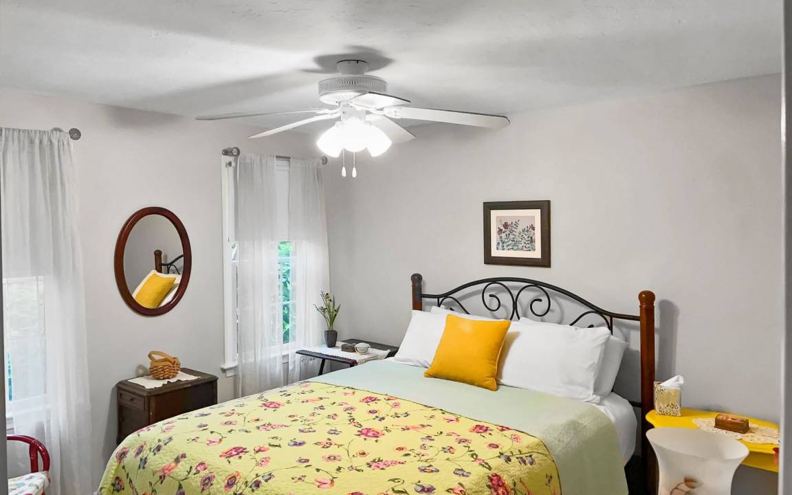 Photo of Bedroom in West Chatham