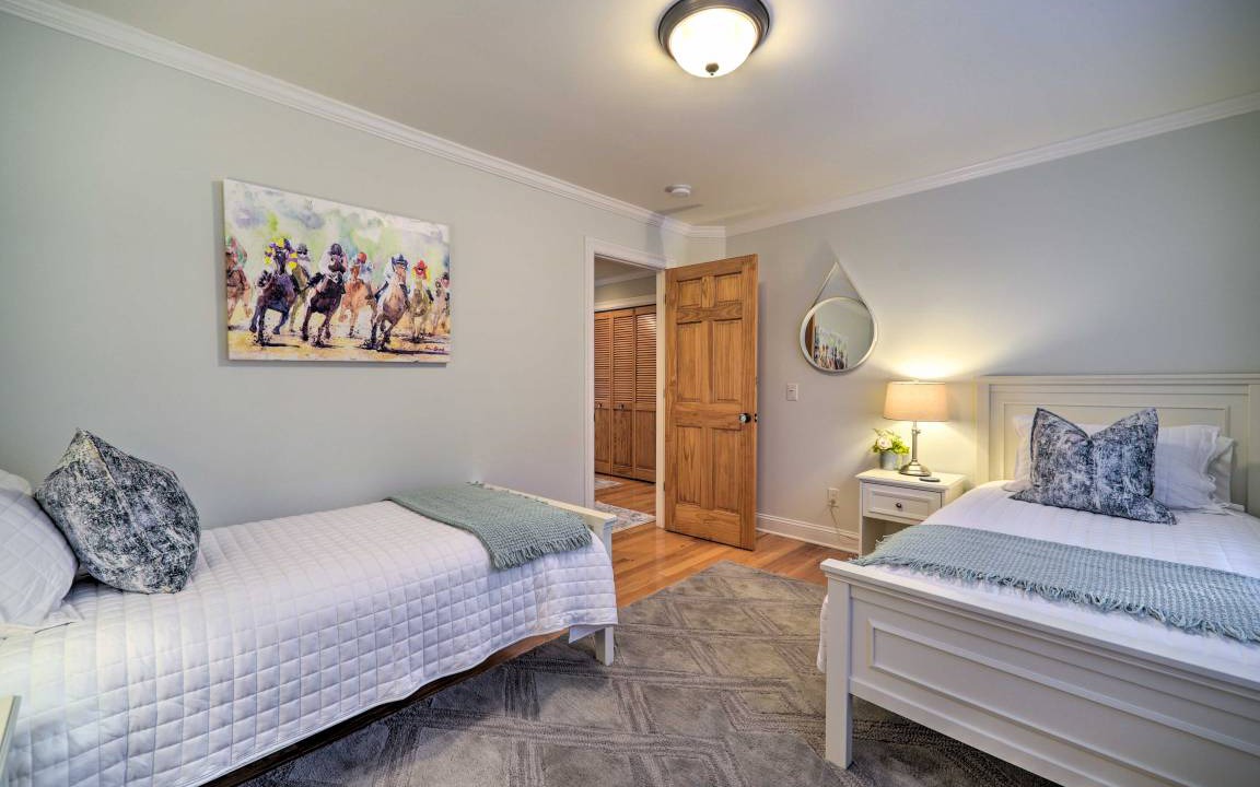 Photo of Bedroom in Saratoga Springs