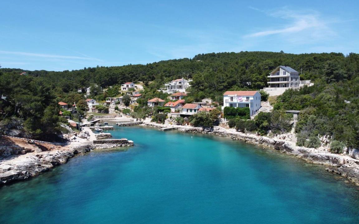 Photo of Others in Cove Basina (Jelsa)