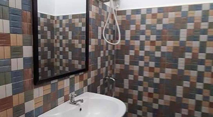 Photo of Bathroom in Basdiot