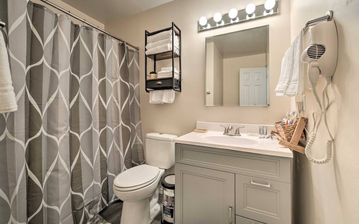 Photo of Bathroom in Granger