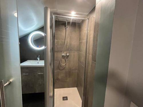 Photo of Bathroom in Melecas