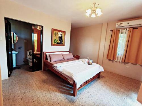 Photo of Bedroom in Lazi