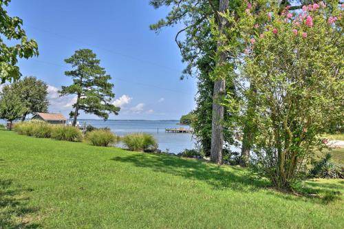 Photo of Others in Deltaville