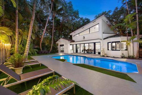 Photo of Outdoor in Northeast Coconut Grove