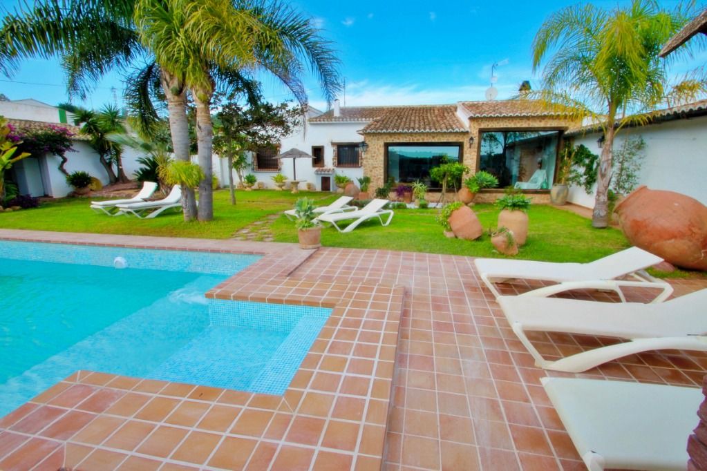 Photo of Outdoor in Canor