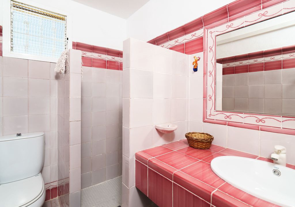 Photo of Bathroom in Trencall