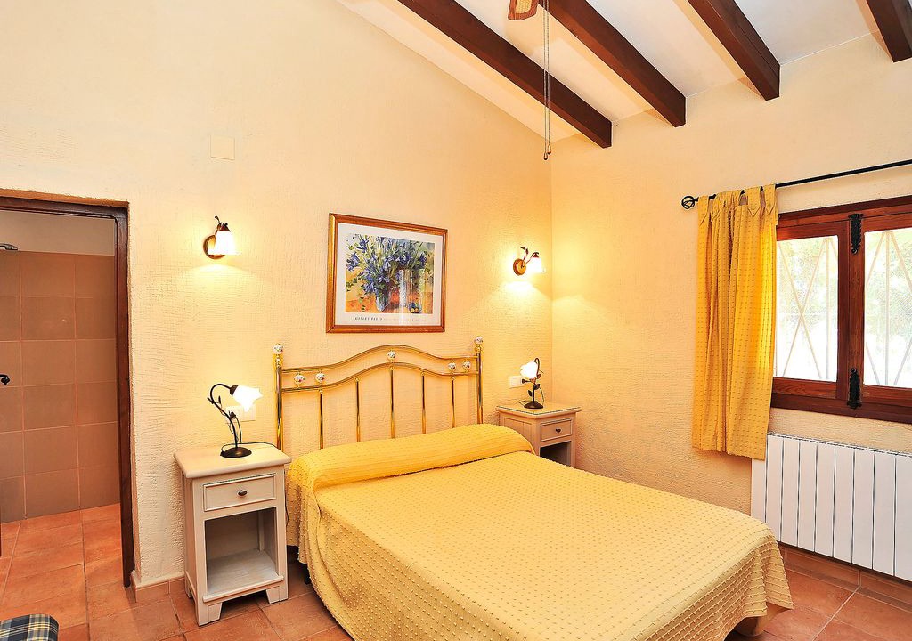 Photo of Bedroom in Trencall